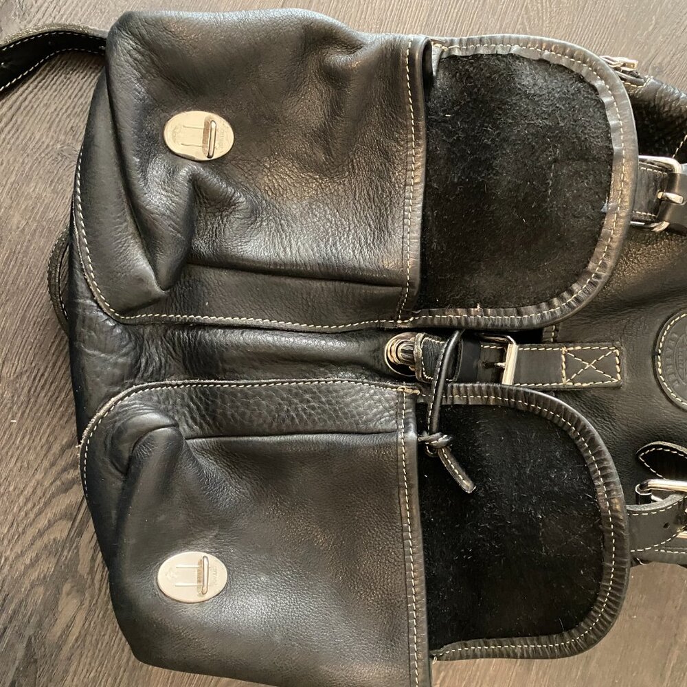 VINTAGE ROOTS LEATHER BACKPACK BLACK PREOWNED - Picture 5 of 16